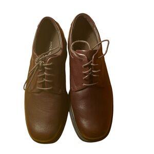 Men’s Rockport chocolate leather dress shoes